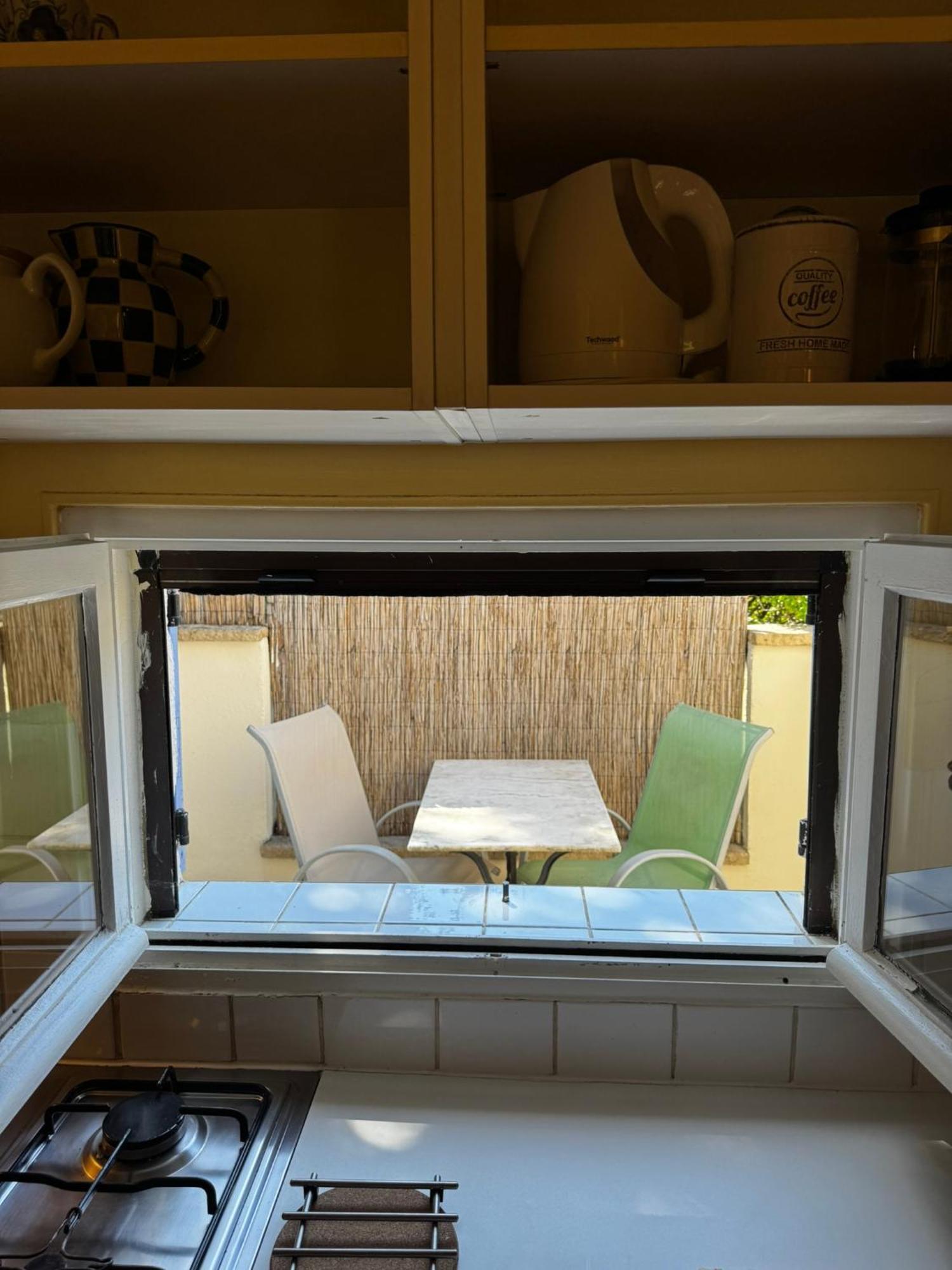 Mas Saint Antoine Apartment Rognonas Exterior photo